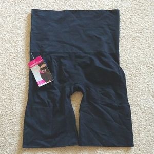 Hi-waist thigh slimmer Avenue